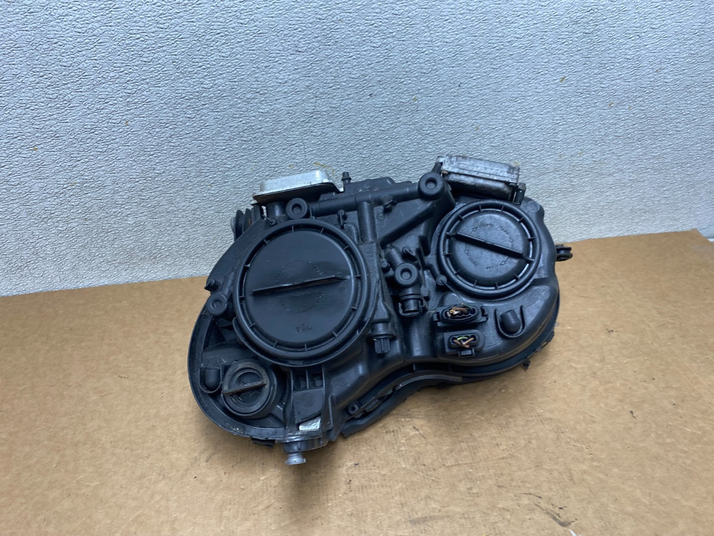 2003-2005 Mercedes Benz W209 CLK CLK350 Right Passenger Xenon Headlight S5532 GD5