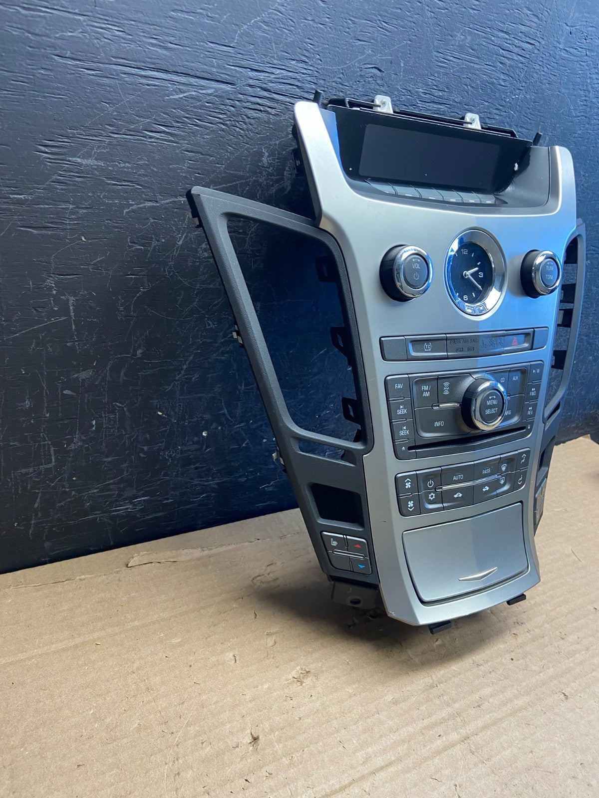 2008-2012 Cadillac CTS A/C Heater Radio Climate Control Panel Bezel OE AF2580 DG4