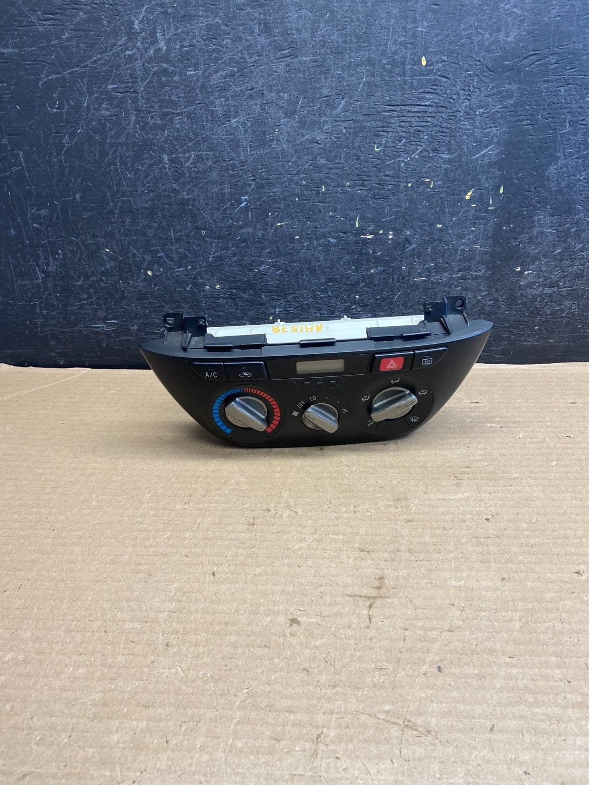 2001 - 2003 Toyota RAV4 A/C Heater Climate Control Unit Switch ah1579 DG0