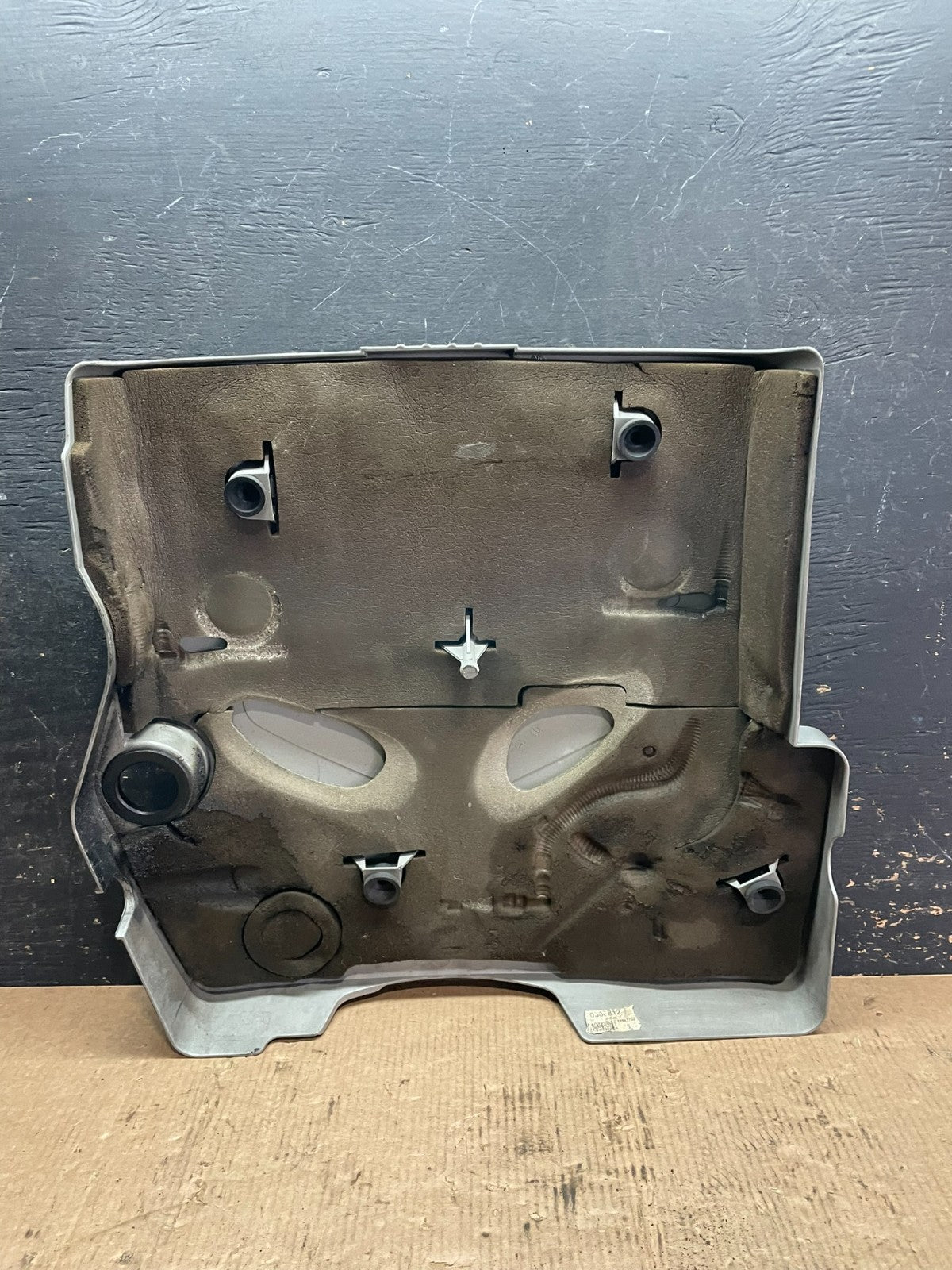 2004 to 2007 Cadillac CTS 3.6L Plastic Engine Cover Shield OEM Z6043 DG5