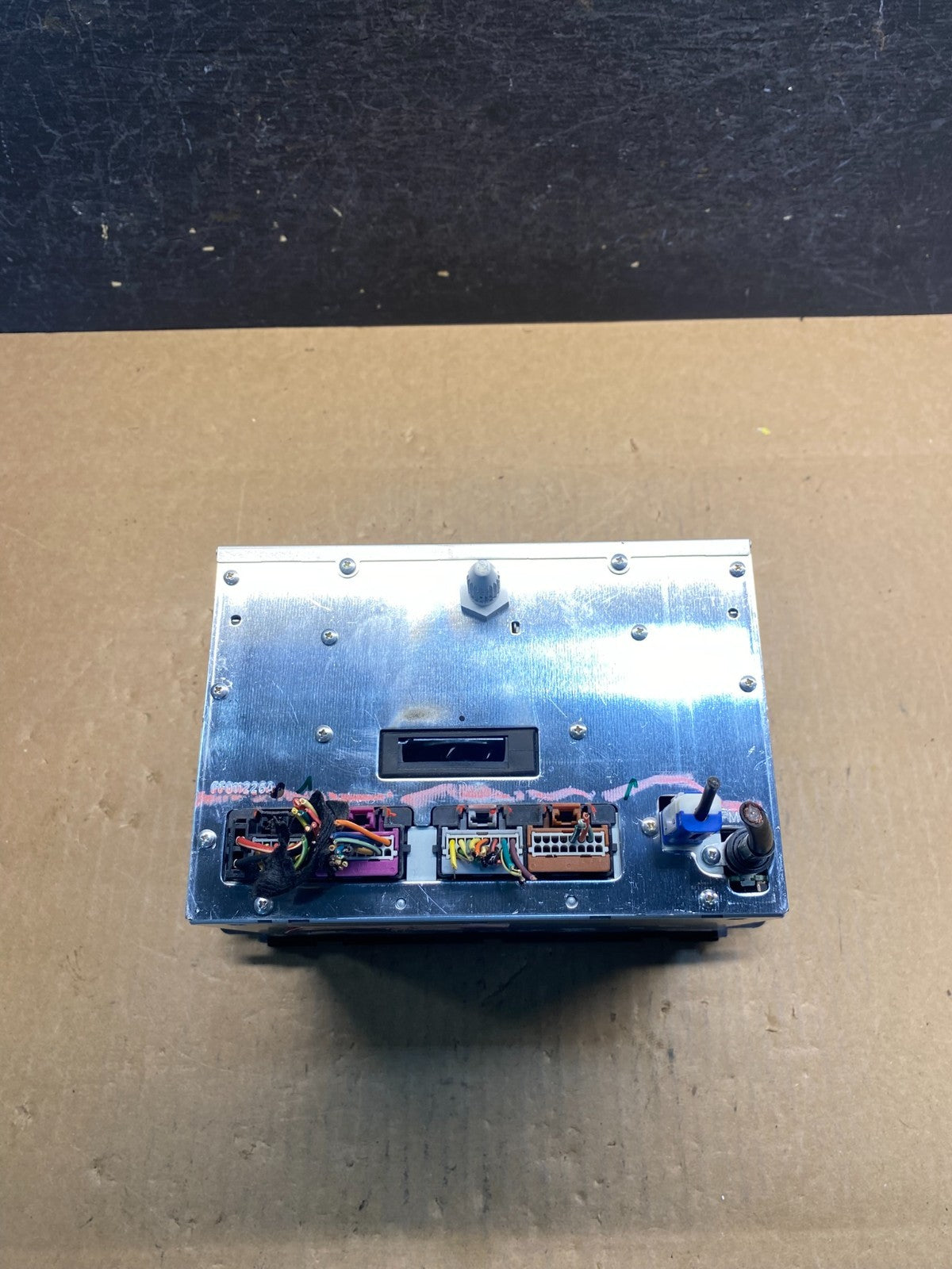 2007 to 2014 Chevrolet GMC Cadillac Radio Navigation Screen Display AG7404 DG5