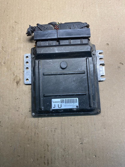 2005 Nissan Pathfinder Engine Control Module ECM MEC35-752 A1 ac0642 DG0