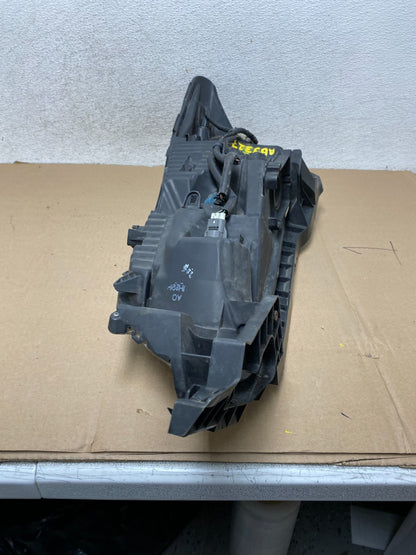 2008 to 2012 Honda Accord Sedan Right Passenger RH Headlight AG3327 DW9