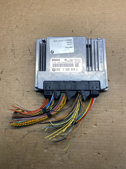 2003 to 2005 BMW X5 ECM ECU Engine Control Computer Module 7552310 AD9984 DW0