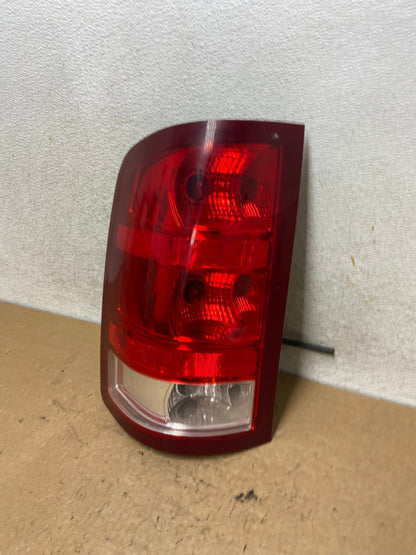2007 to 2013 GMC Sierra 1500 Left Driver LH Side Tail Light AI3728 LK1