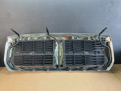 2005 to 2007 Dodge Dakota Chrome Front Upper Grill Grille AD0208 DG4
