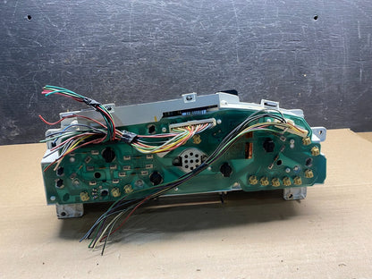 2001 - 2002 Ford Econoline E250 E350 Van Speedometer Instrument Cluster AH9781 D3