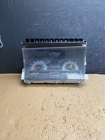 1997 to 2000 GMC Chevrolet C6500 C7500 Instrument Cluster 16233145 AF15780