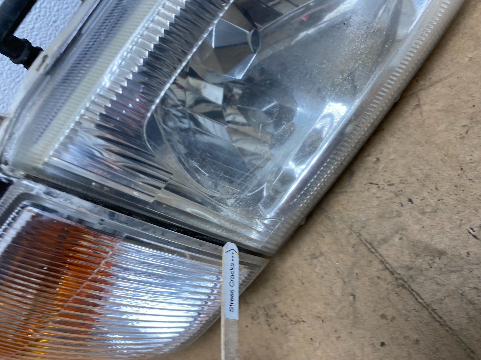 1999-2004 Nissan Pathfinder Left+Right Side Set Halogen Headlights Oem AC3302 DW5