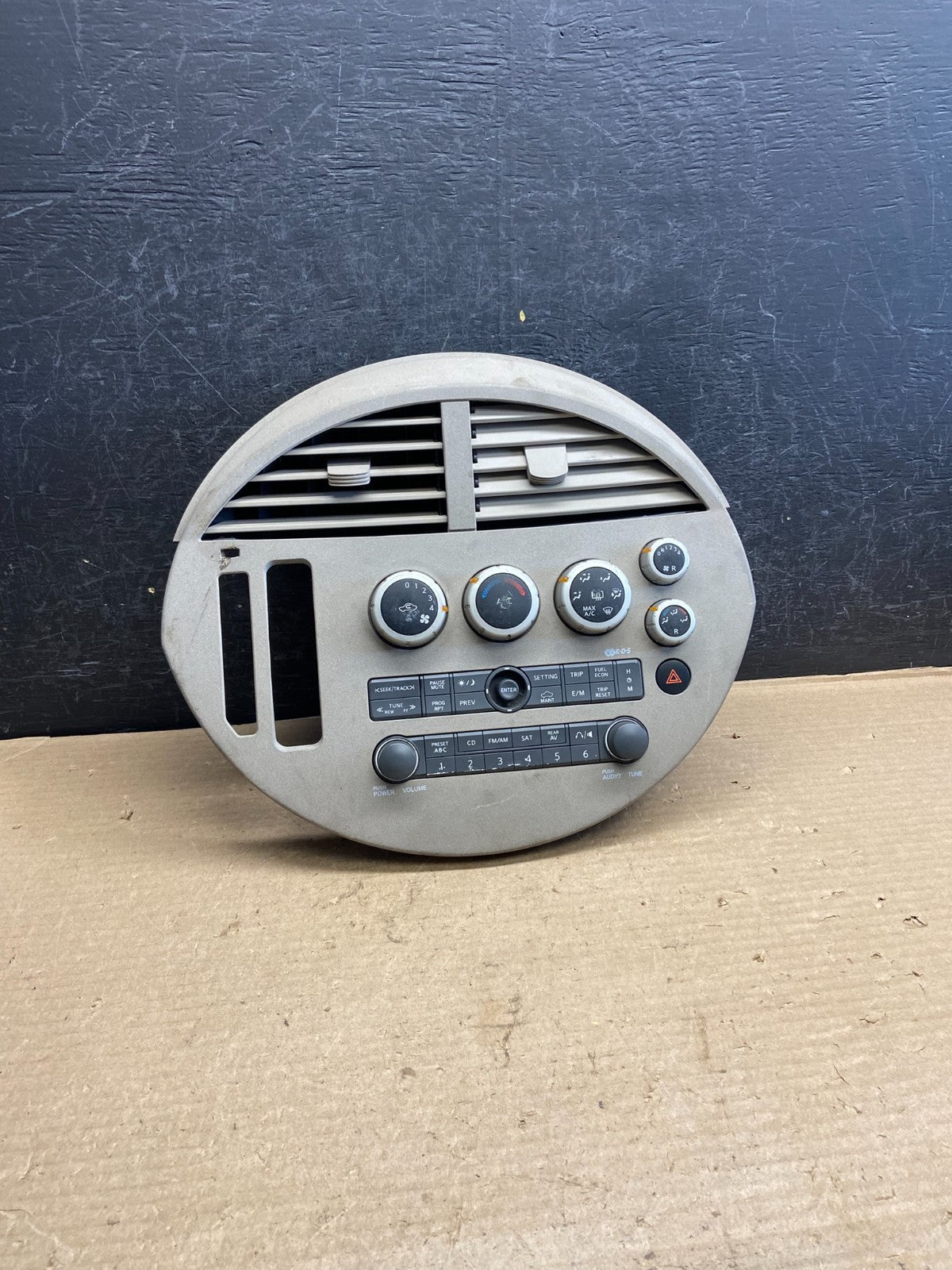2004 to 2005 Nissan Quest Climate Control Hvac AC AH3984 DG0
