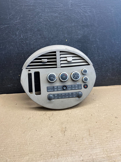 2004 to 2005 Nissan Quest Climate Control Hvac AC AH3984 DG0