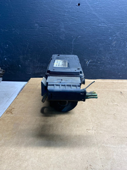 2003 2007 Ford E250 E350 Anti-Lock ABS Antilock Brake Pump AD7589 DG3