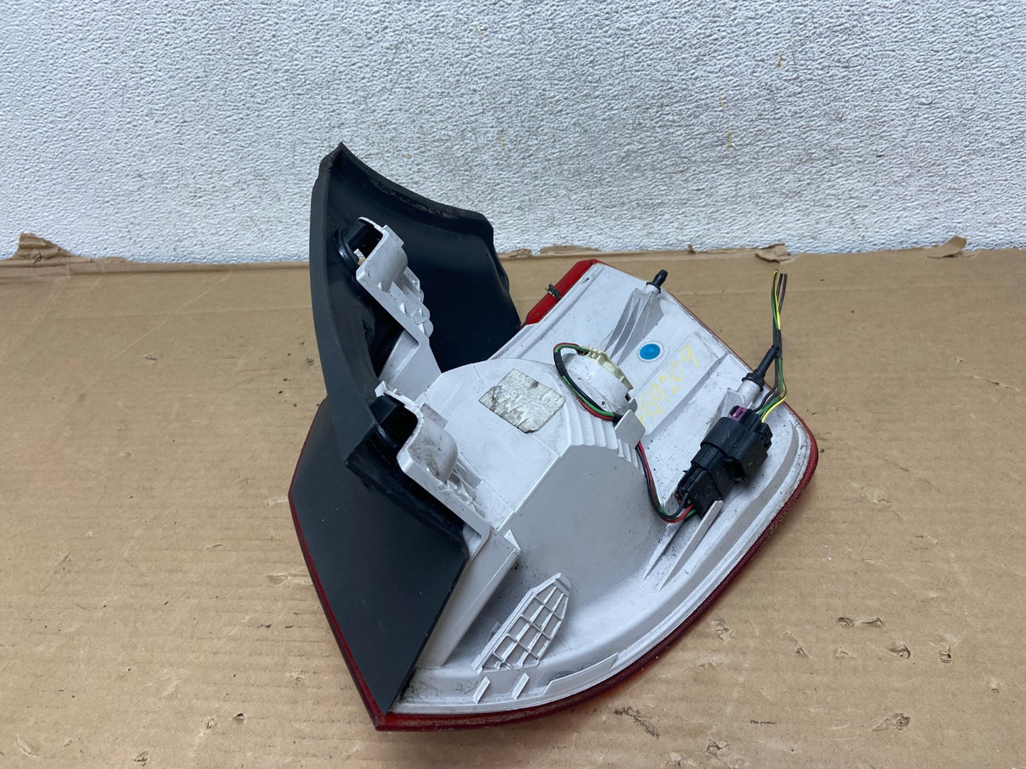 2010 to 2017 GMC Terrain Halogen Tail Light Left Driver Lh Side AG9209 LK5