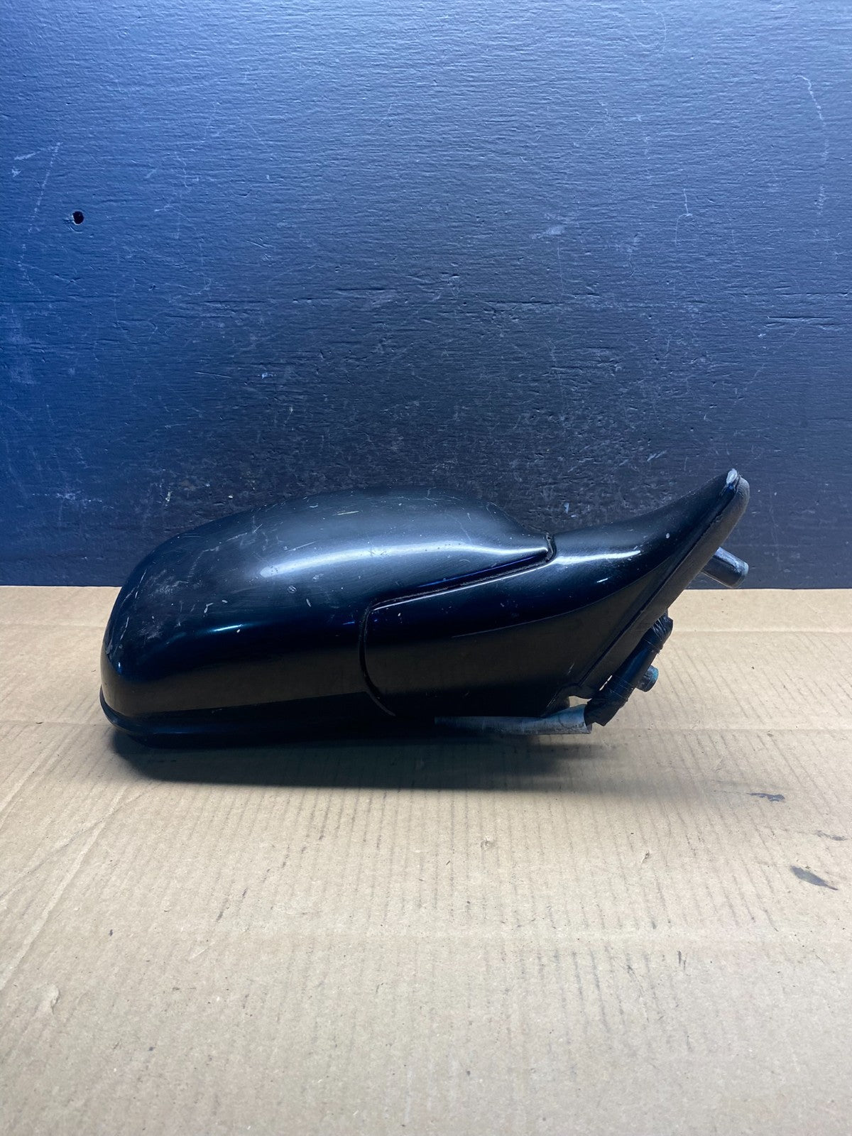 2004 to 2011 Lincoln Town Car Right Passenger View Heated Door Mirror AD5009 DW3