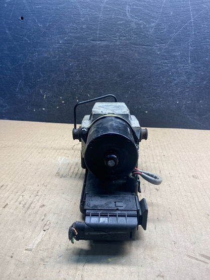 2004 2007 Ford E250 E350 Econoline Anti-Lock ABS Antilock Brake Pump AH1713 DG3