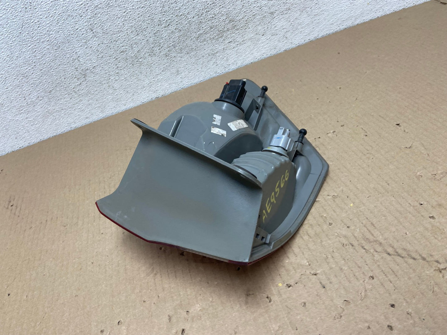 2011-2013 Jeep Grand Cherokee Left Driver Side Lh Tail Light AE9566 LK6