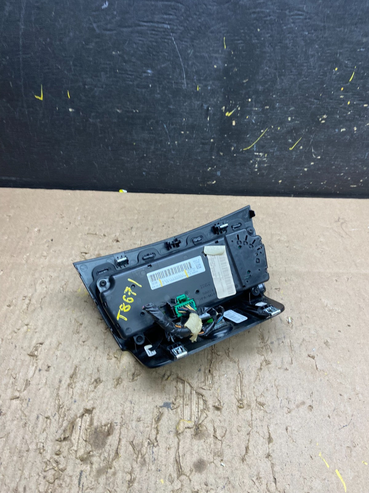 2011-2014 Chrysler 200 Heater AC Climate Switch Temperature Control T8671 DG3