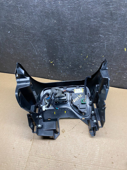 2015-2018 Jeep Renegade Center Console Front Lower AUX USB DC Power Oem Q9532 DG4
