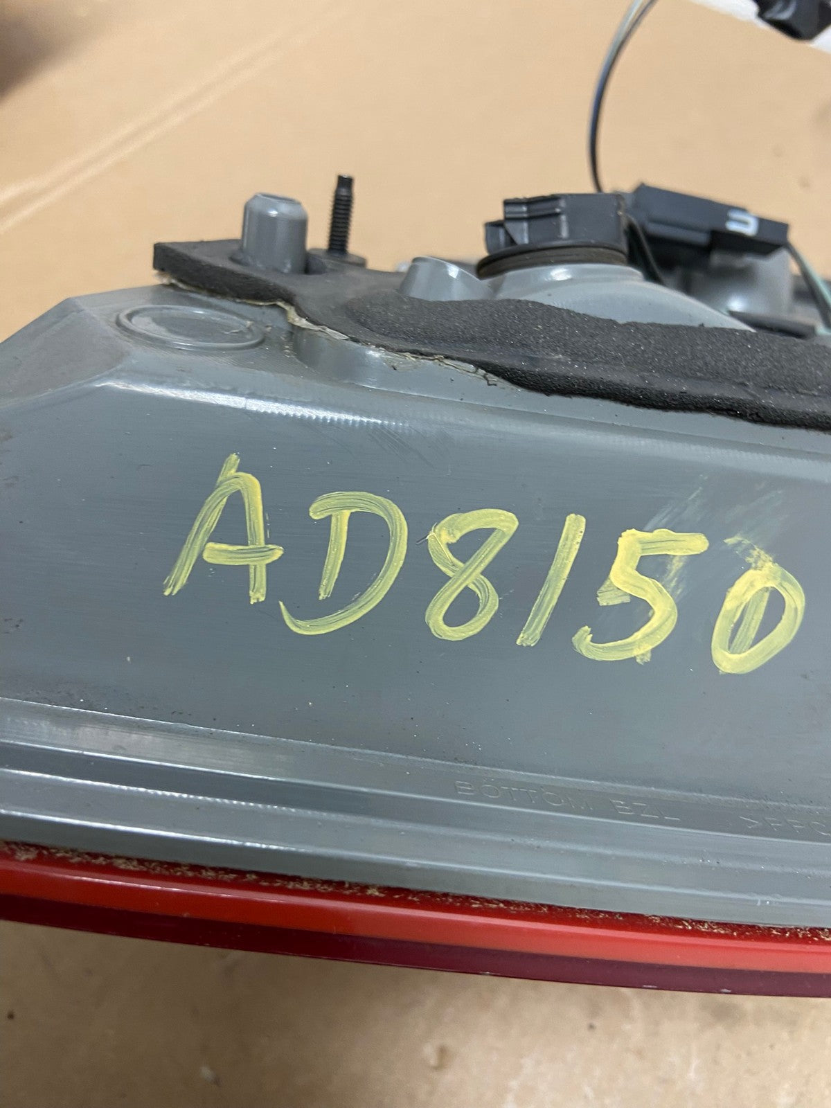 2013 to 2018 Ford Taurus Left Driver Lh Side Tail Light Inner AD8150 LK5