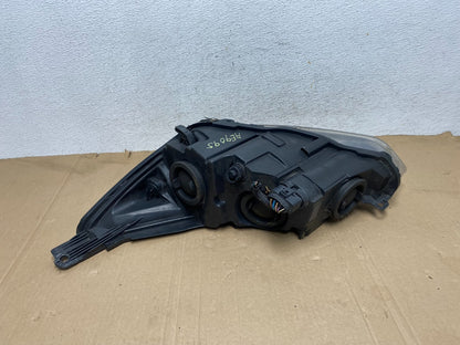 2015-2017 Ford Focus Right Passenger Rh Side Halogen Headlight AE9095 DW6