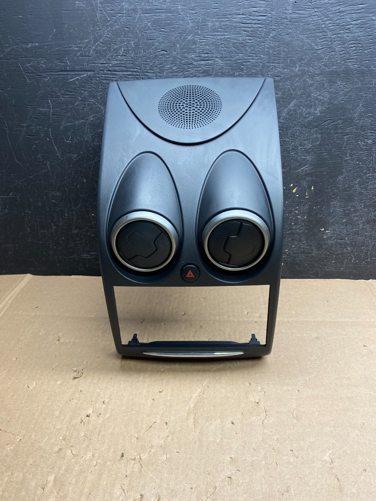 2011 2012 2013 Nissan Rogue Dash Upper Center Radio Bezel Trim ai6152 DG0