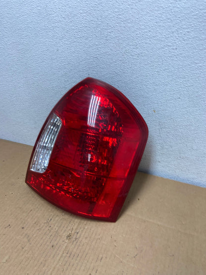2006-2011 Hyundai Accent Sedan Right Passenger Side Rh Tail Light AD0835 LK1