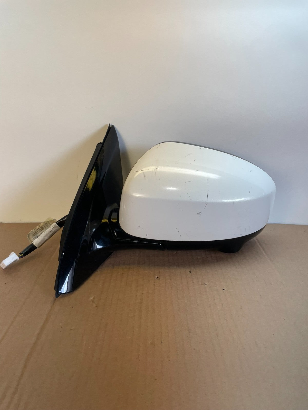 2013 to 2016 Infiniti QX60 JX35 Left Driver View Door Mirror Camera AG7744 DW0