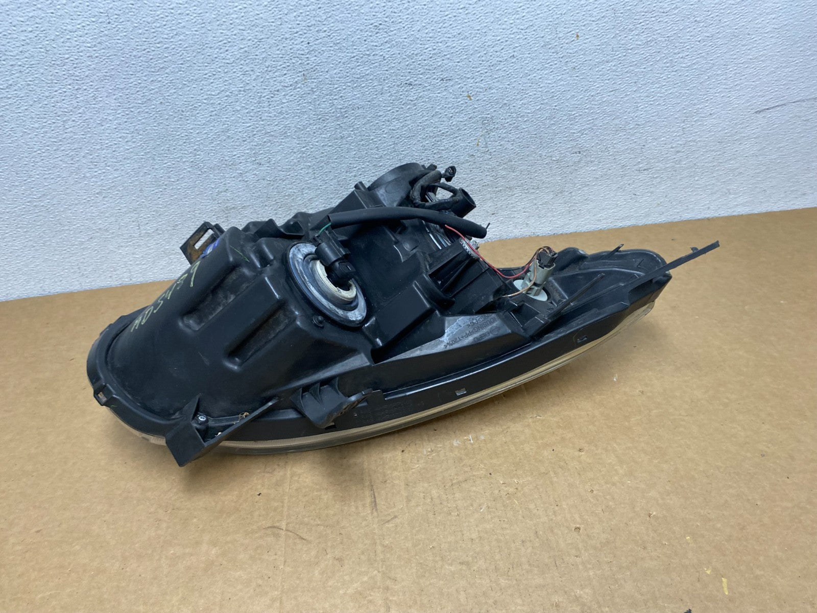 2008 to 2013 Nissan Rogue Left Driver LH Halogen Headlight DEPO AD5489 DW6