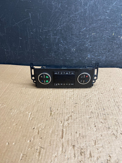 2007-2011 GMC Yukon Tahoe Automatic Climate Temperature Temp Control AE4195 DG0