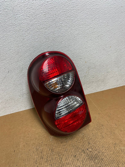 2005 2006 2007 Jeep Liberty Left Driver Lh Side Tail Light TYC AE1534 LK2