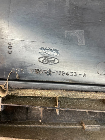 1998 - 2011 Ford Crown Victoria Trunk Rear Garnish License Plate Panel ad0067 DG6