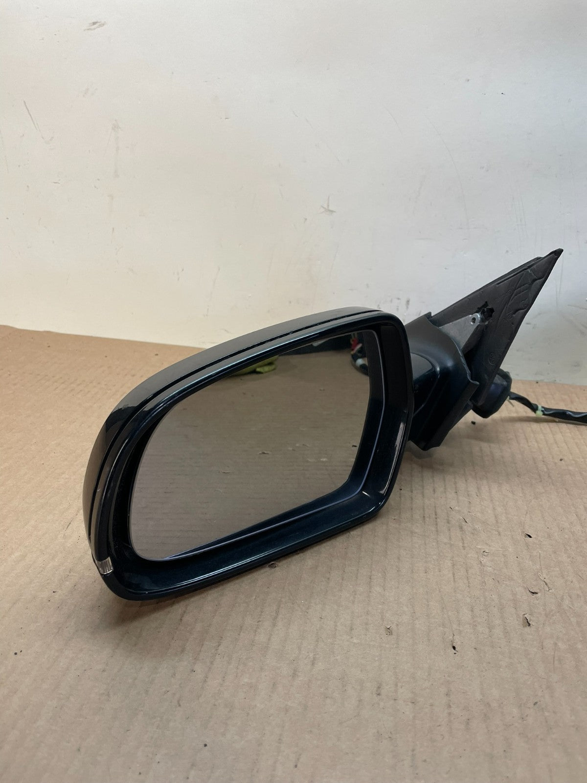 2009 to 2014 Audi A4 Left Driver LH Side View Door Turn Signal Mirror aj1136 DG2