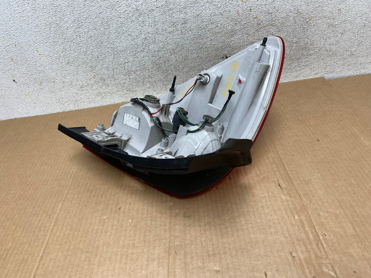 2016 to 2017 Chevrolet Equinox Right Passenger RH Side Tail Light AI5711 LK5
