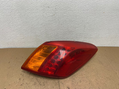 2009 2010 Nissan Murano Right Passenger Rh Side Tail Light AC7365 DW0