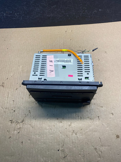 2011 to 2013 Ford F250 F350 Radio Audio AM/FM Receiver ac8946 DG4