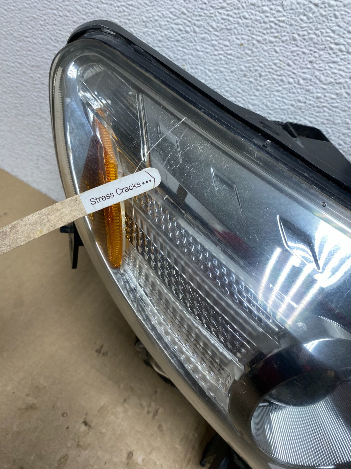 2011 to 2014 Nissan Murano Headlight Right Passenger Rh Halogen AF2926 DW4