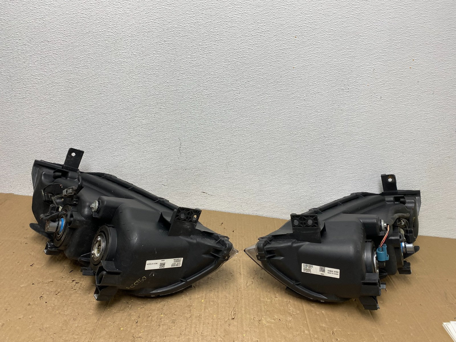 2004 2005 2006 Acura MDX Left+Right Headlights Halogen AC0150 DW3