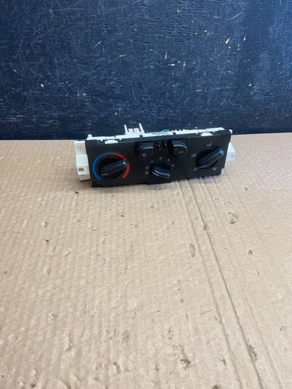 2004 to 2008 GMC Chevrolet Canyon Colorado Climate Control A/C Panel AF6269 DG0