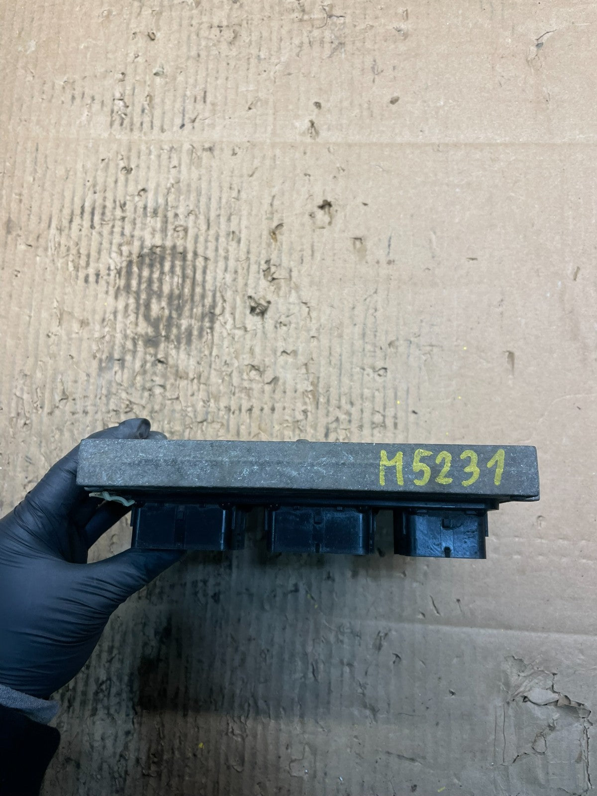 2006 Lincoln Navigator  Computer Brain Engine Control ECU ECM Module U9100 DG1