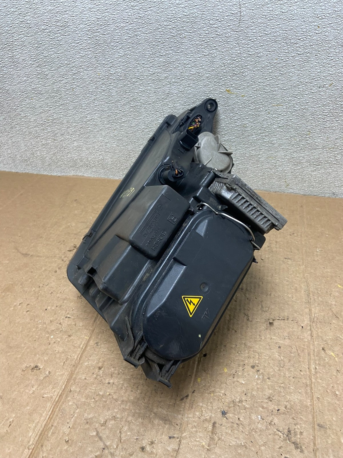 2000 to 2006 Audi TT Right Passenger RH Side Xenon HID Headlight Oem AA3751 DW5