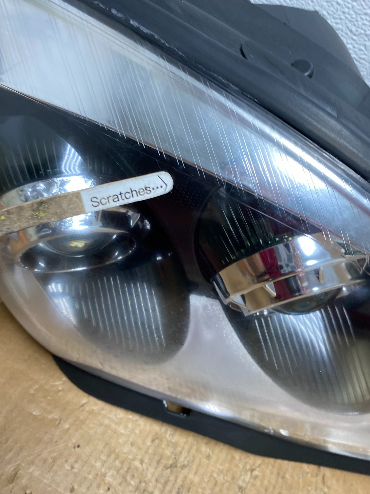 2007 to 2012 Gmc Acadia Halogen Headlights Left+Right Side AE2703 DW3