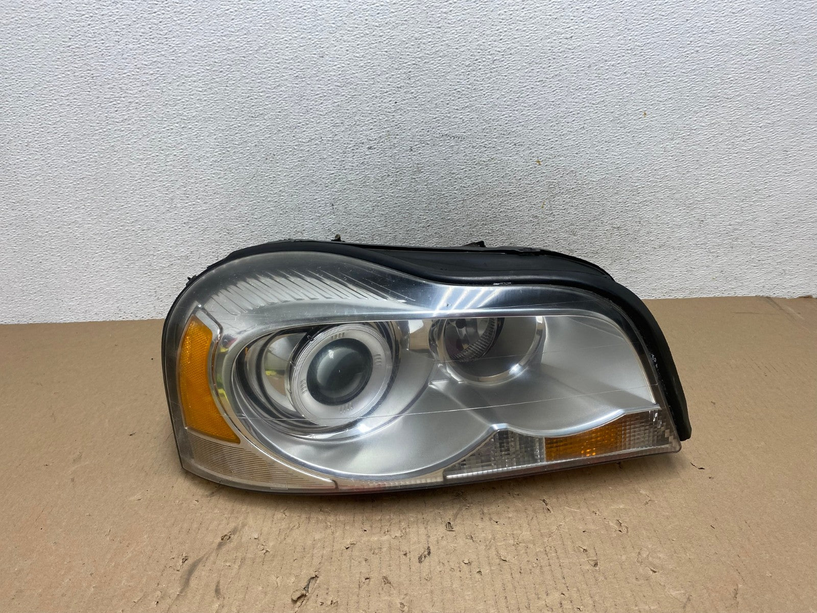 2008 - 2014 Volvo XC90 Right Passenger Projector Headlight Xenon Hid AE8792 LK0
