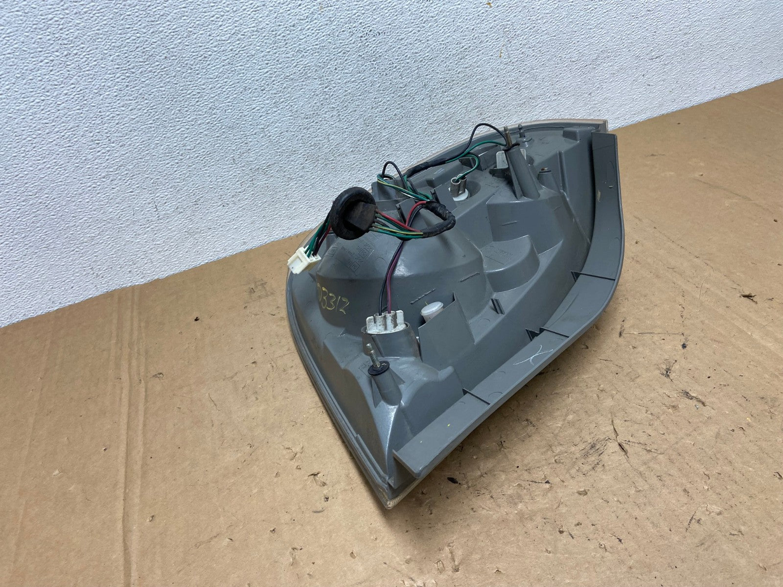 2005 to 2006 Nissan Altima Tail Light Right Passenger RH Side AD3312 LK5