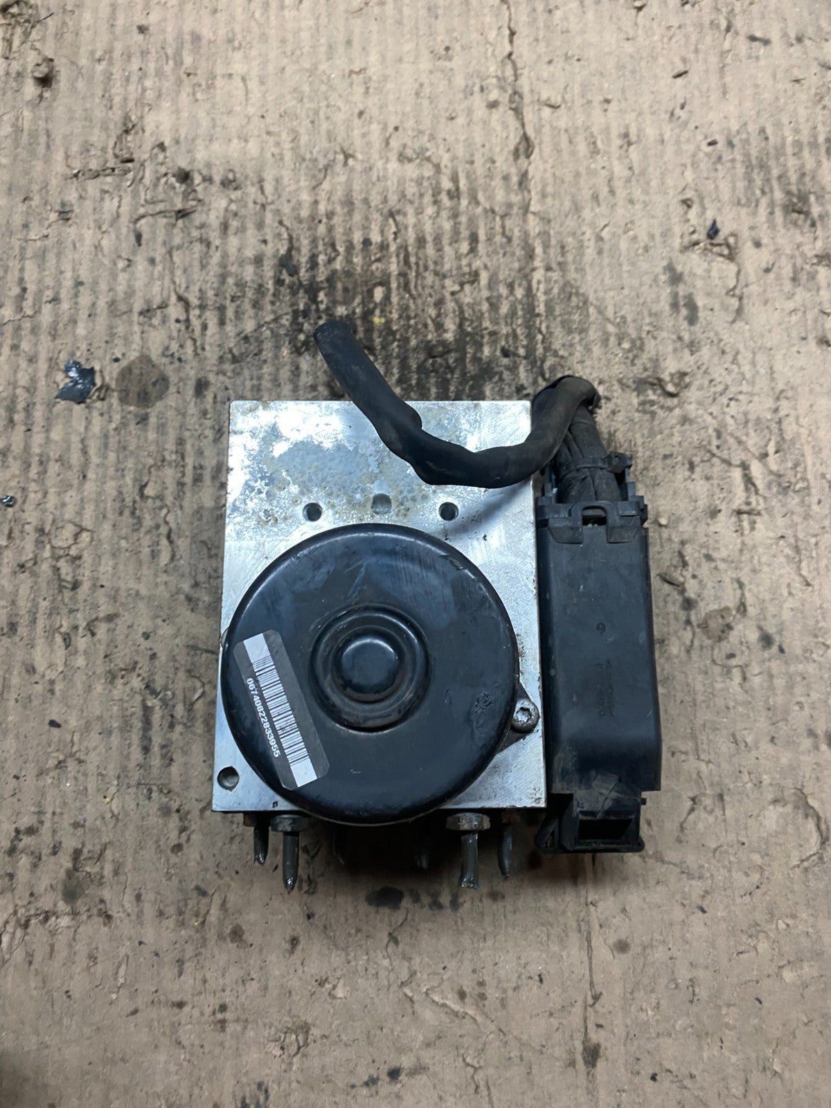 2006 2007 Mercedes C280 C350 ABS Anti Lock Brake Pump Module V6857 DG5