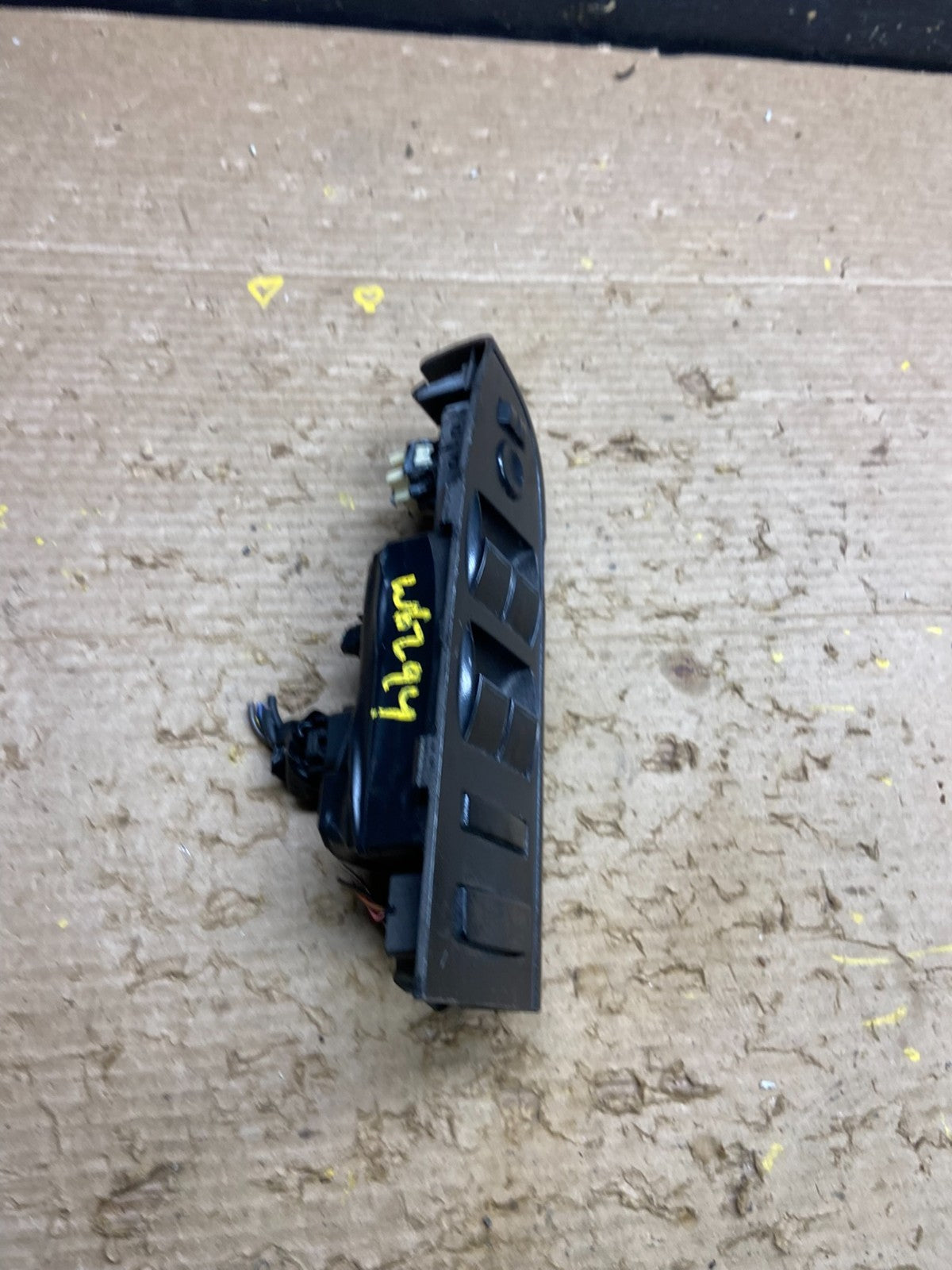 2007-2014 Chevrolet Silverado Sierra Left Driver Master Window Switch W6295 DG2
