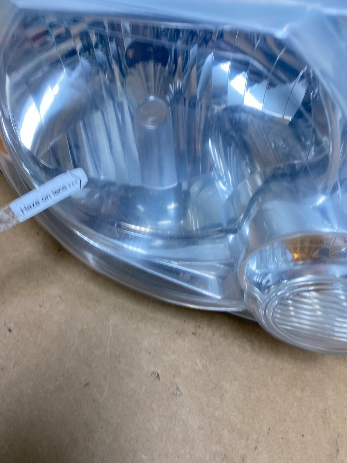 2008 to 2012 Ford Escape Headlights Left+Right Side Set Halogen AE2908 DW4