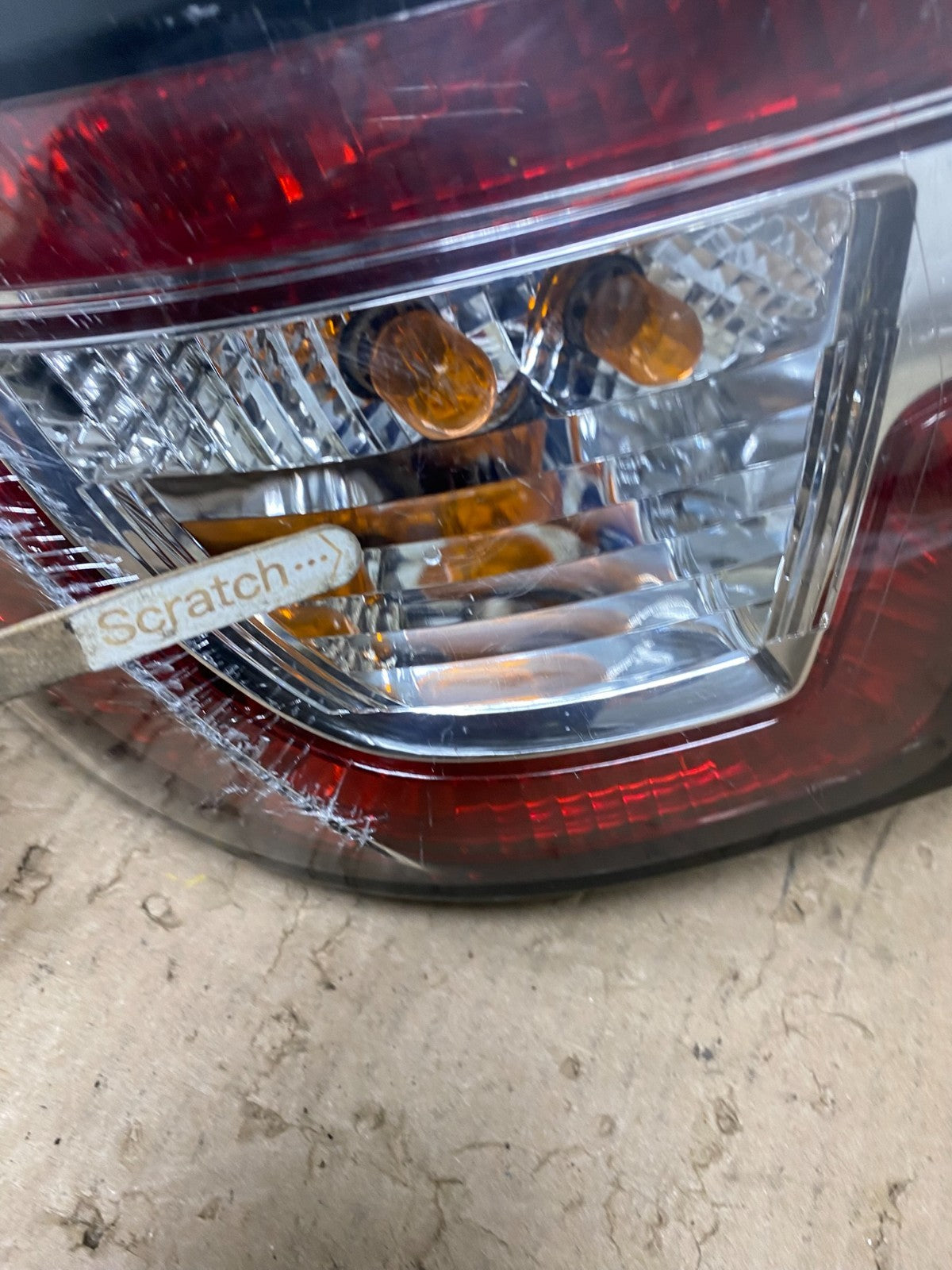 2013 to 2017 Chevrolet Traverse Left Driver LH Side Tail Light U1214 DW4