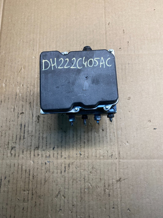 2010 - 2013 Land Rover LR4 ABS Anti Lock Brake Pump Module OEM AB2714 DG0