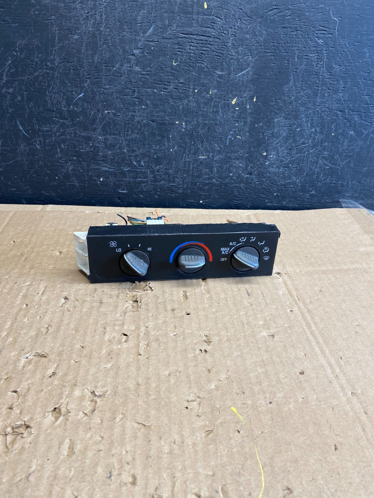 2001 - 2007 GMC Chevrolet Astro Express Climate Control A/C ad2339 DG0