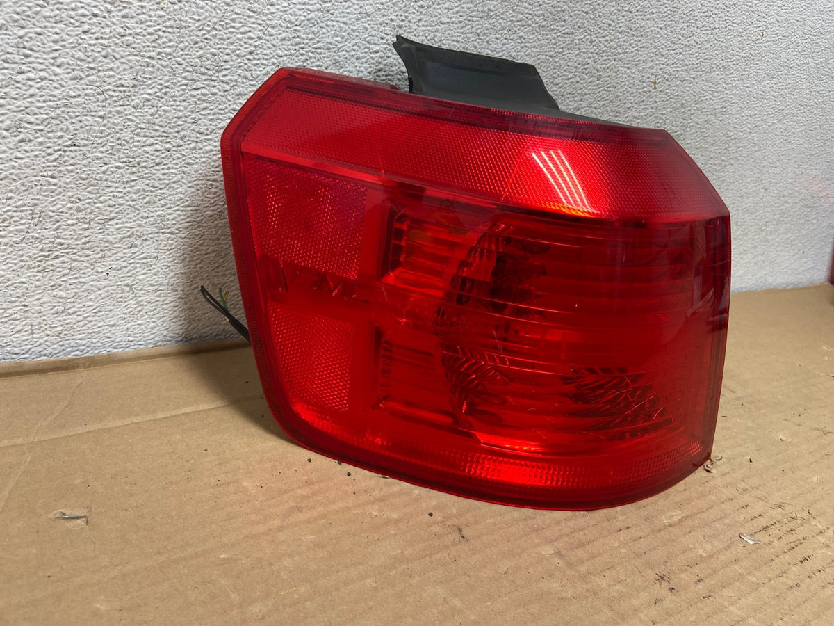 2010 to 2017 GMC Terrain Halogen Tail Light Left Driver Lh Side AG9209 LK1